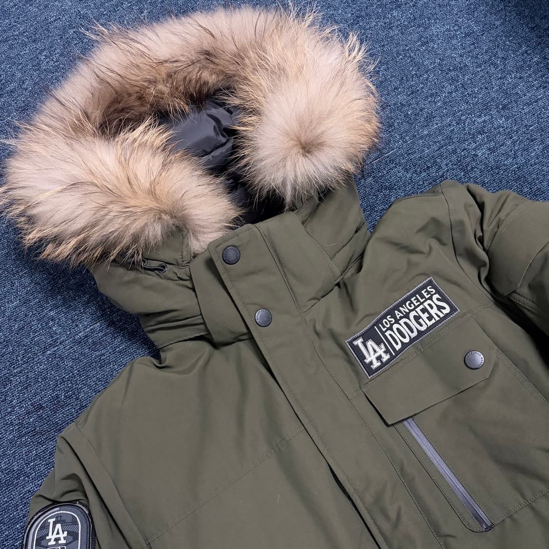 MLB LA 다저스 구스다운 패딩 상품이미지3