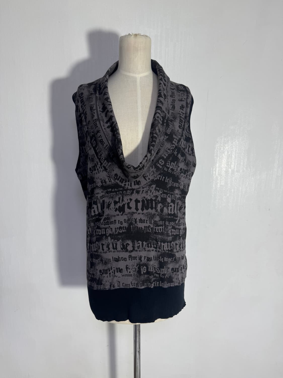 알곤퀸즈 레터링 슬리브리스 탑 y2k vkei 하라주쿠 펑크 상품이미지1