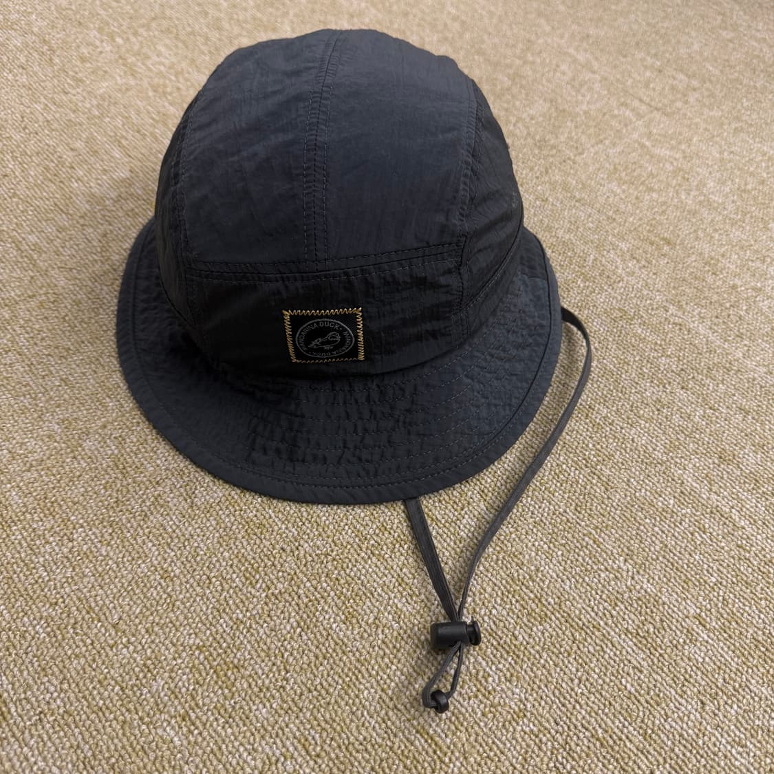 만다리나덕 나일론 트레블 햇 상품이미지1