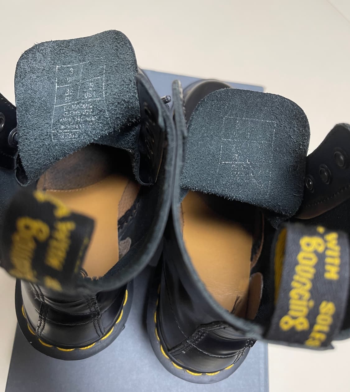 닥터마틴 1460 스무스 가죽 8홀 부츠 블랙 EU36 (230mm) 상품이미지6