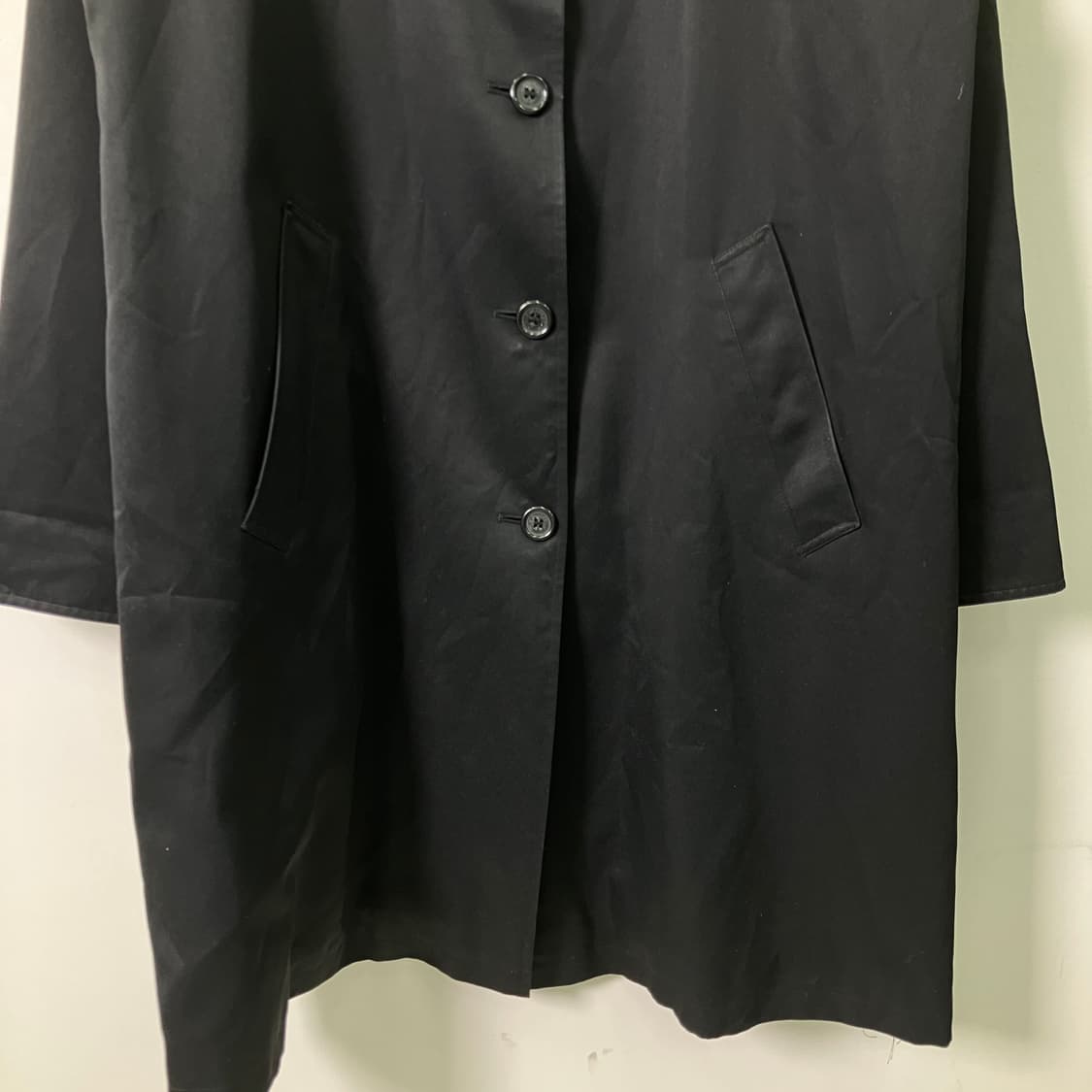 버버리 런던 블랙 캠든 헤리티지 카코트 상품이미지5