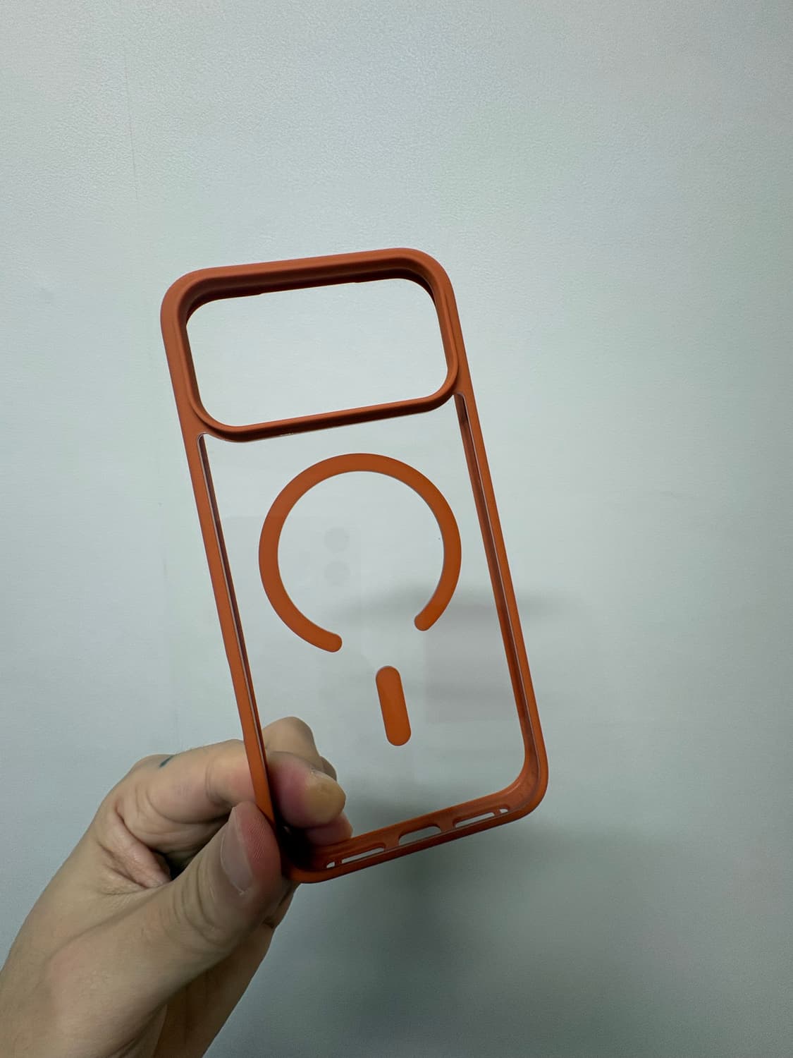 아이폰 17프로맥스 투명 케이스 팝니다. 상품이미지1