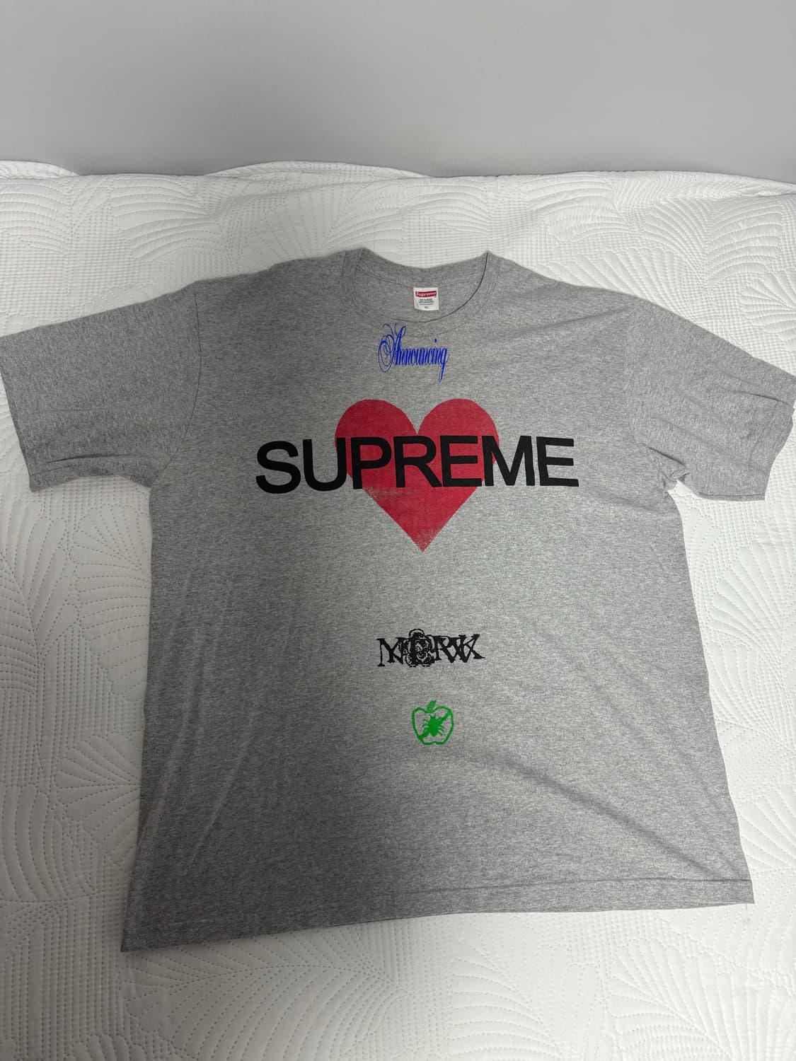 [XL] 슈프림 어나운싱 티셔츠 헤더 그레이 - 25SS 상품이미지1