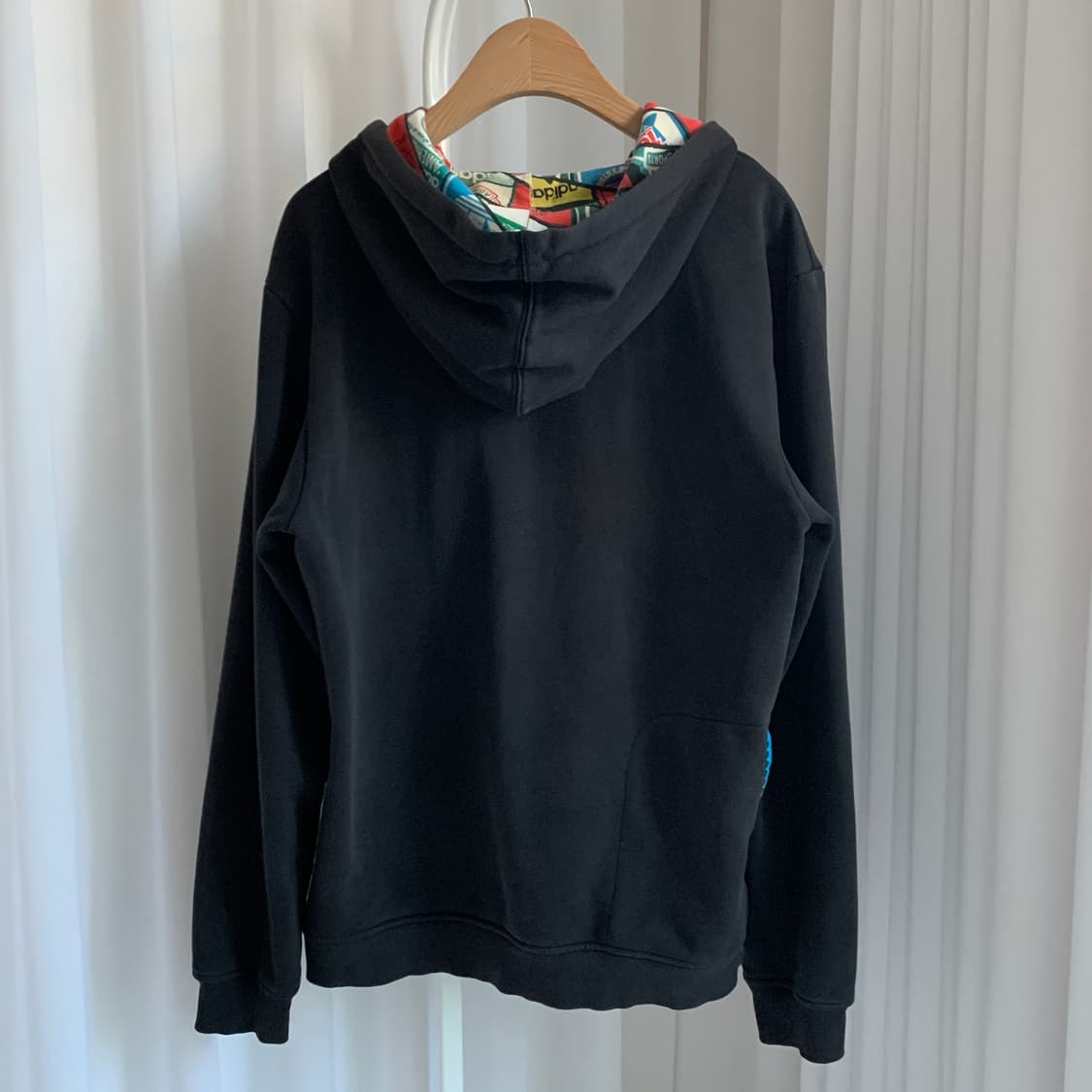 아디다스 오리지널스 빈티지 기모 후드 티셔츠 상품이미지3