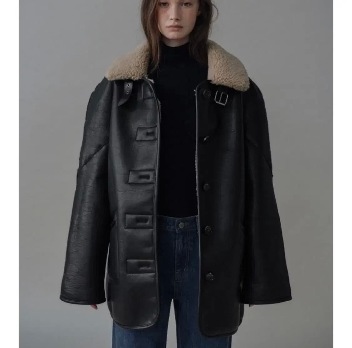 르오버클래식 리버시블 무스탕 새상품 상품이미지1