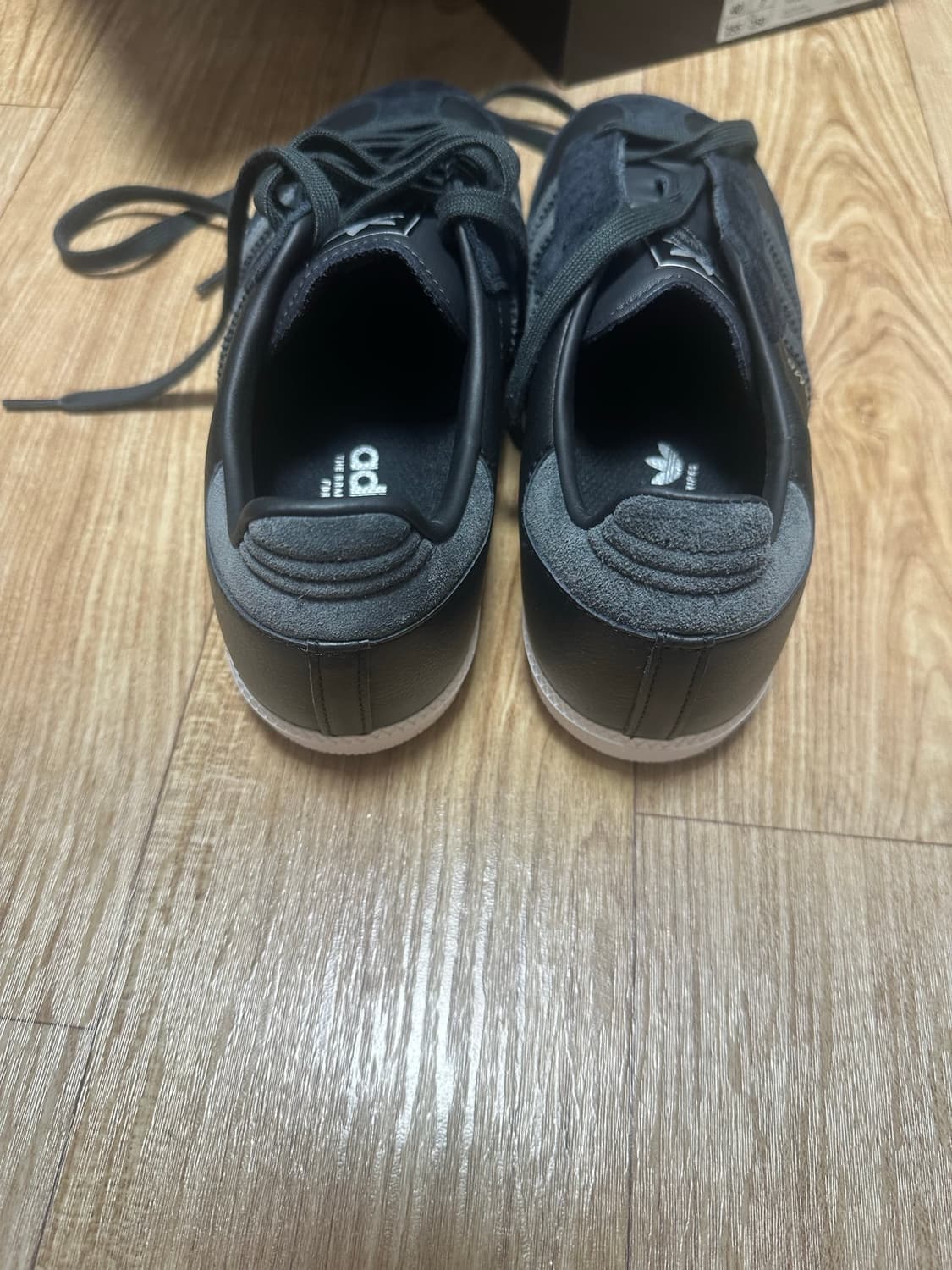 아디다스 삼바adv블랙 255 팝니가 상품이미지3