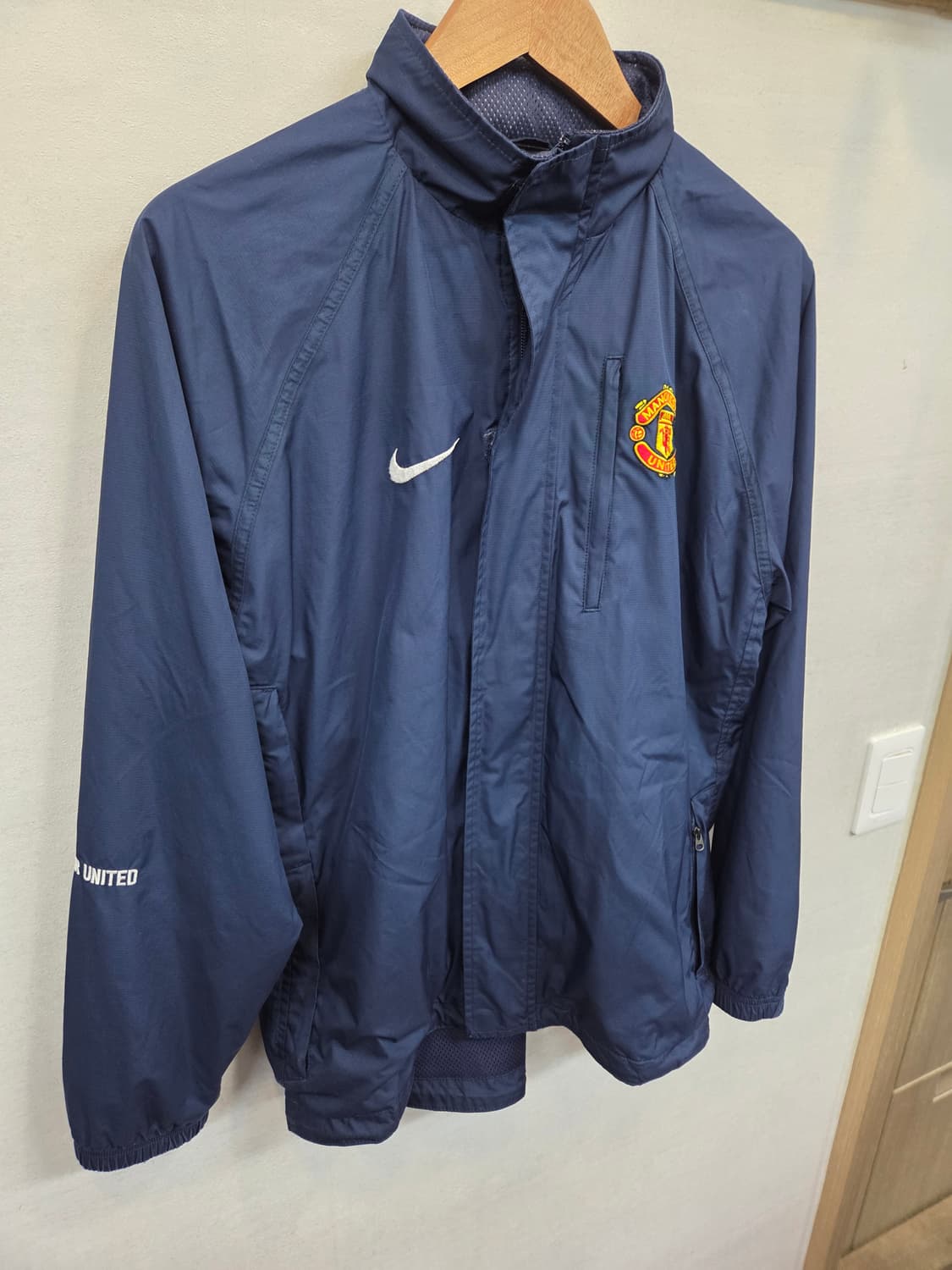 나이키 올드스쿨 맨체스터 유나이티드 바람막이 95 상품이미지6
