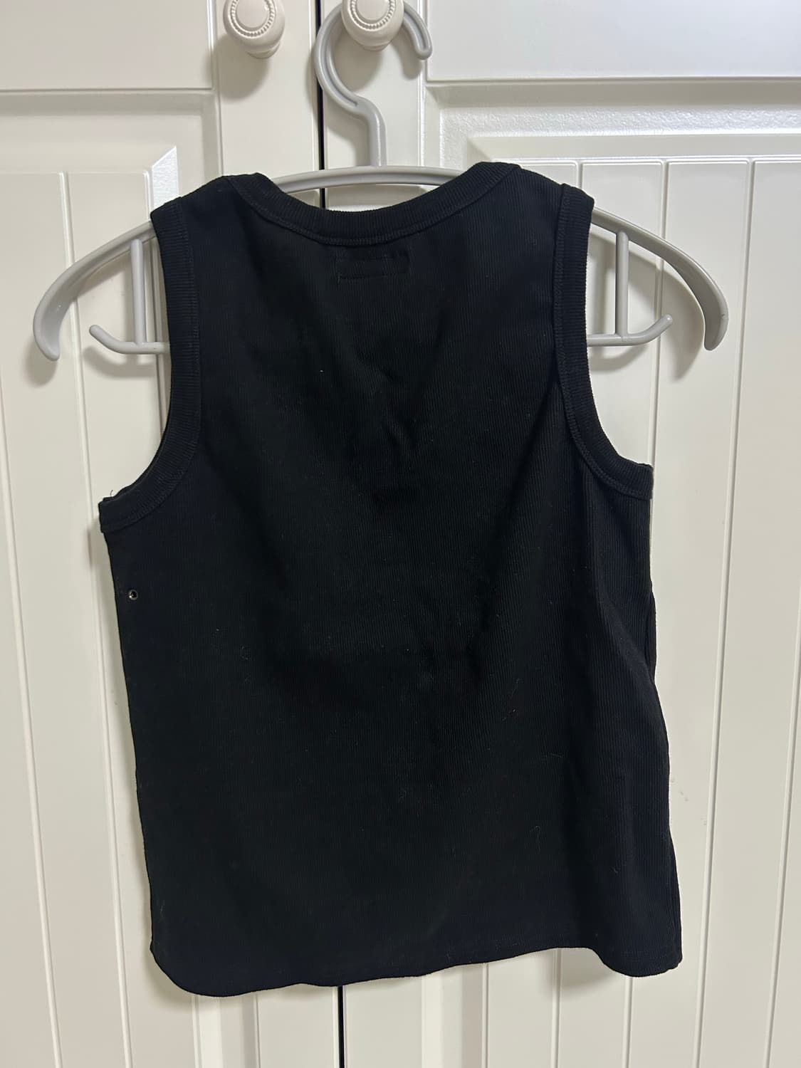 애옹쓰 eonts 블랙 슬리브리스 새제품 상품이미지3