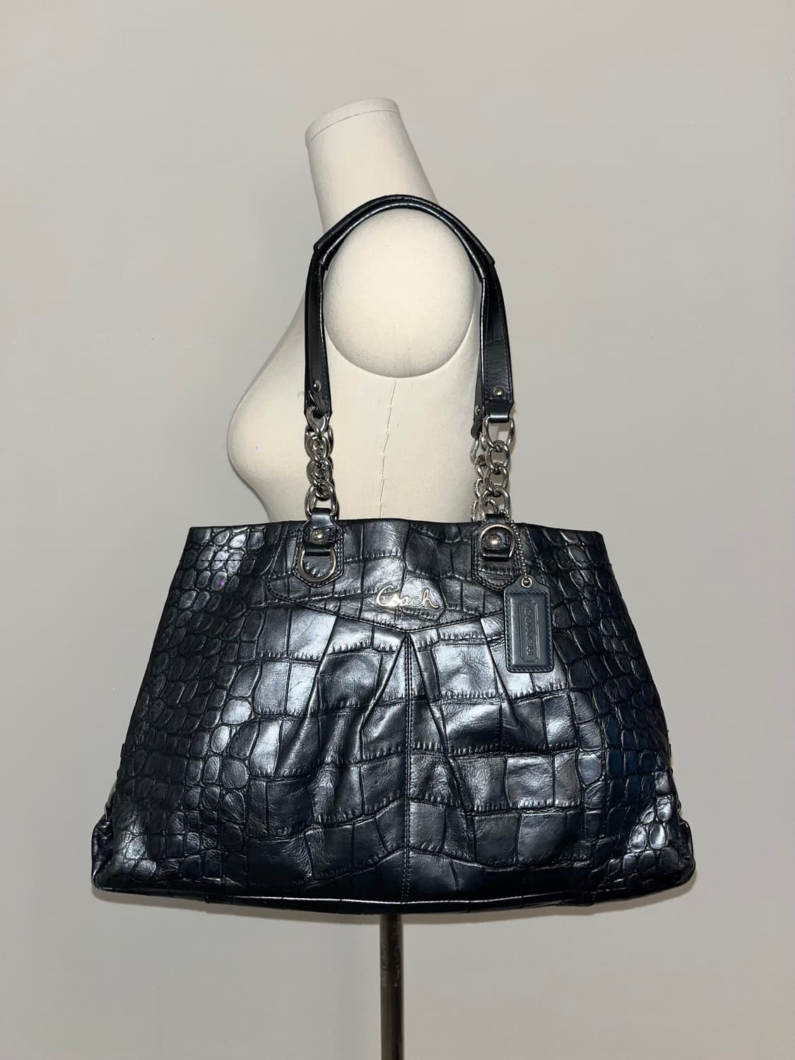 🎉SALE🎉 COACH Crocodile shoulder bag 상품이미지1