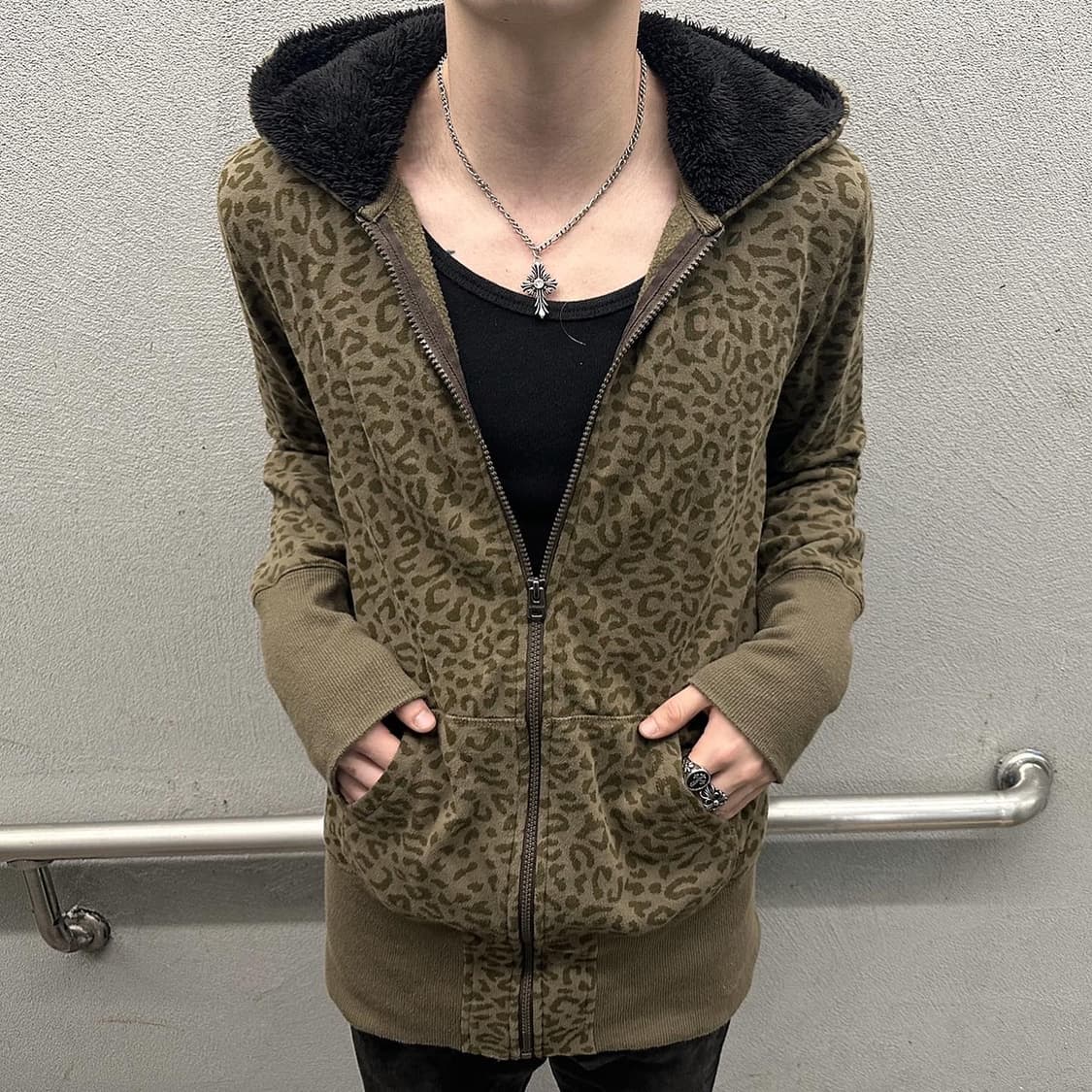 “Kissmark leopard hoodie” 상품이미지1