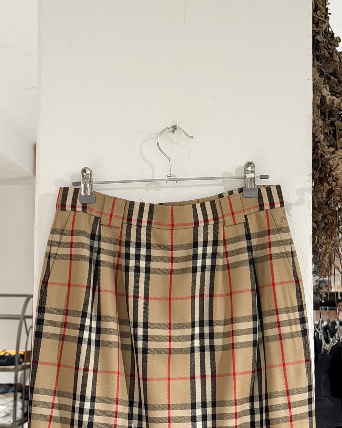 버버리 베이지 노바체크 미디스커트 상품이미지5