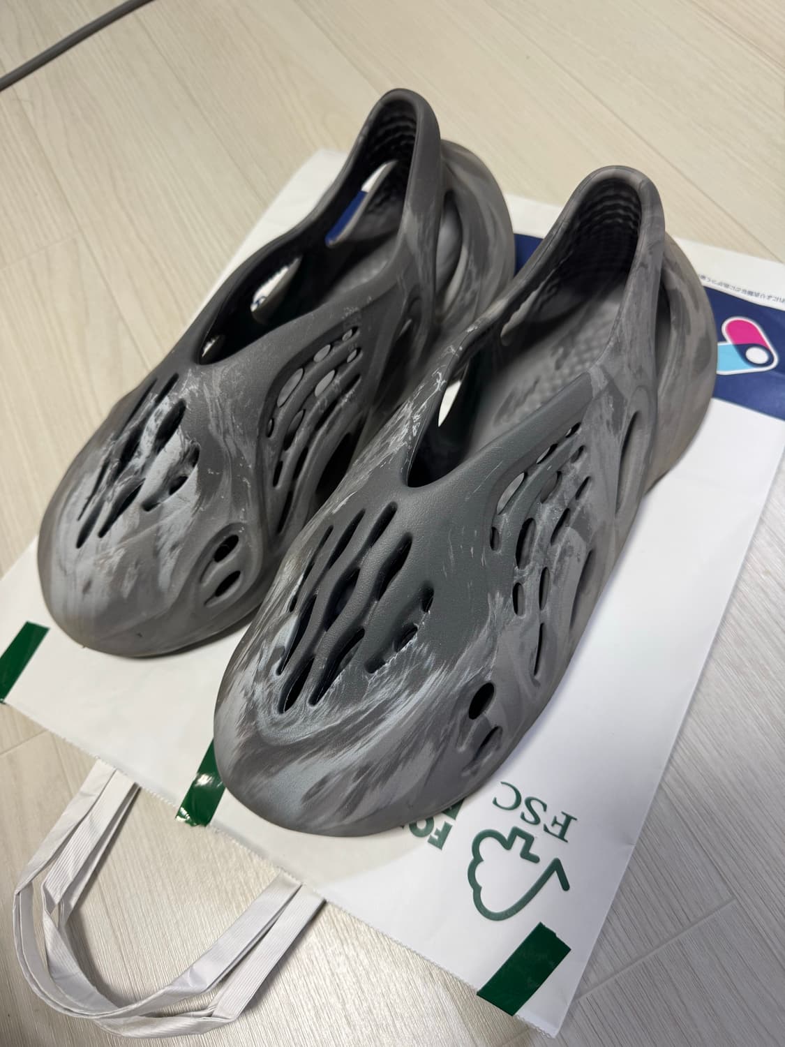 이지 폼러너 믹스 그래닛 275 상품이미지2