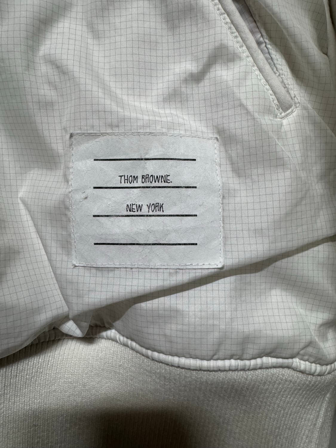 톰브라운 삼선 봄버 자켓 상품이미지6