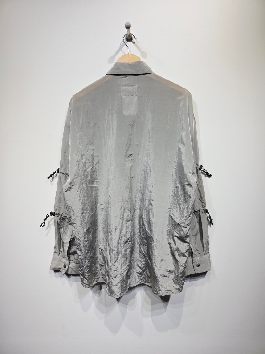 라우코하우스(Raucohouse) 소매 스트링 크링클 셔츠 자켓 상품이미지6