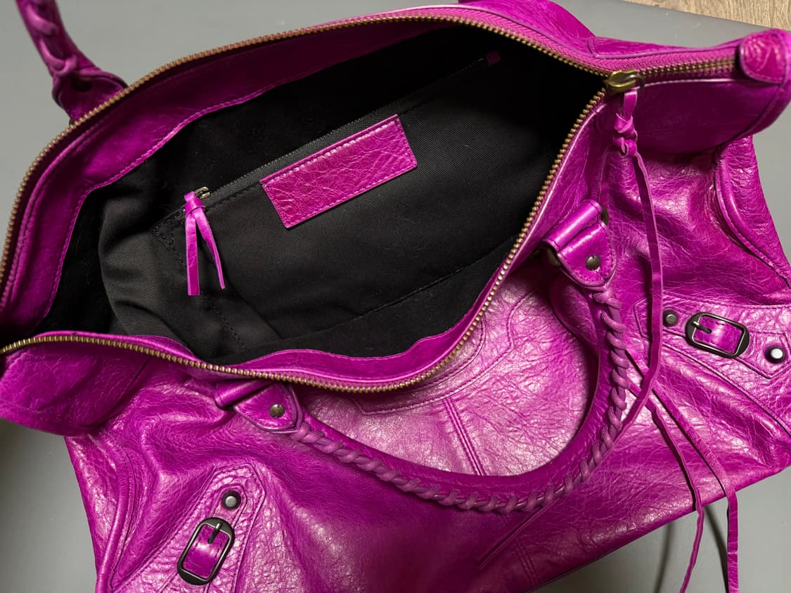 발렌시아가st 모터백 상품이미지3