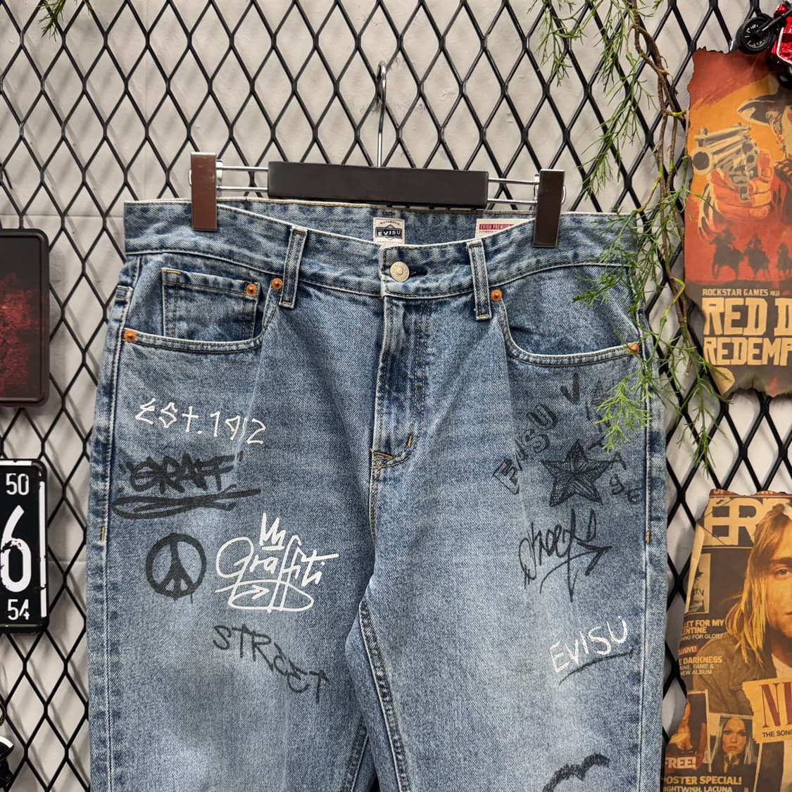 에비수 데님 팬츠 그래피티 아트 그래픽 포인트 연청 상품이미지3