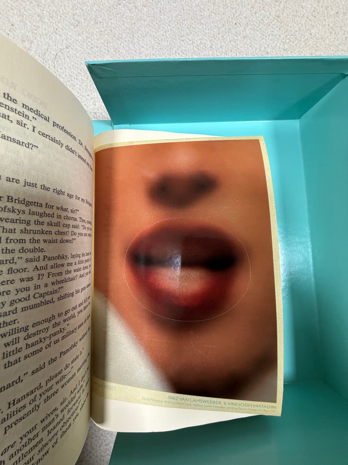 Visionaries 38: Love (Tiffany & Co. 협업) 상품이미지6