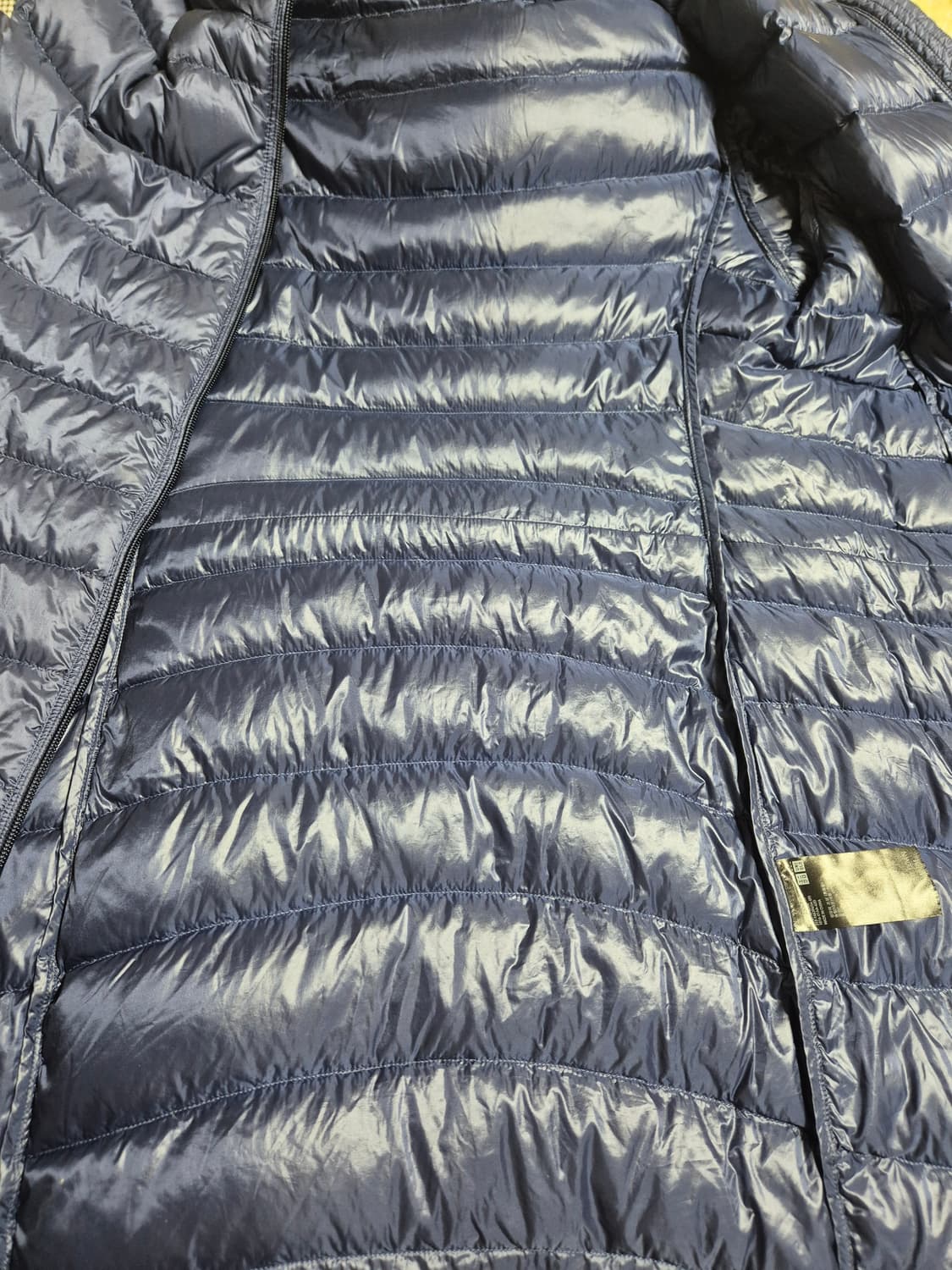 유니클로 울트라 라이트 다운 상품이미지3