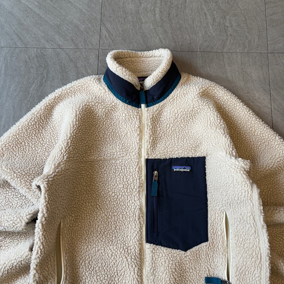 파타고니아 정품 레트로x 플리스 아이보리 자켓  상품이미지3