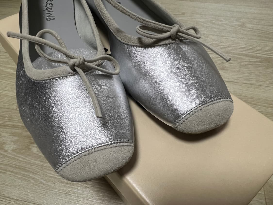 흐꺙 플랫슈즈 실버 37사이즈 상품이미지3