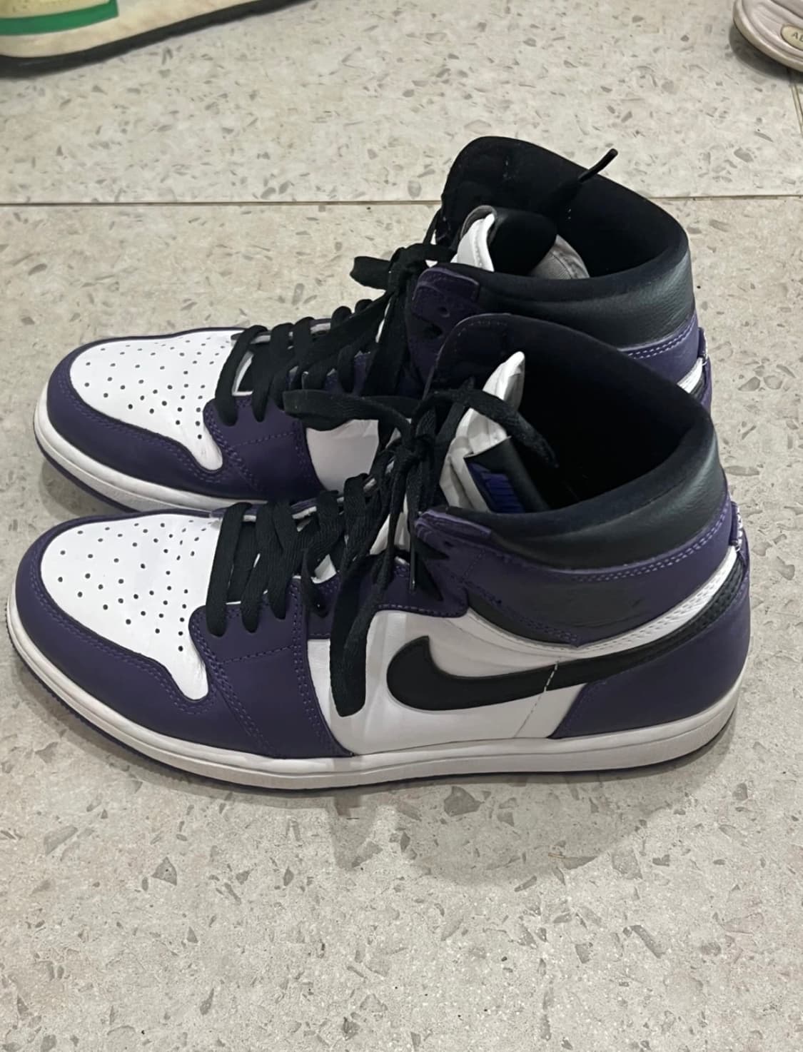 조던1 레트로 하이 OG 코트퍼플 275 상품이미지4