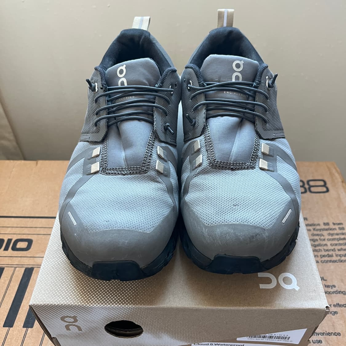 온 러닝 클라우드 5 워터프루프 아스팔트 마그넷 260 상품이미지3