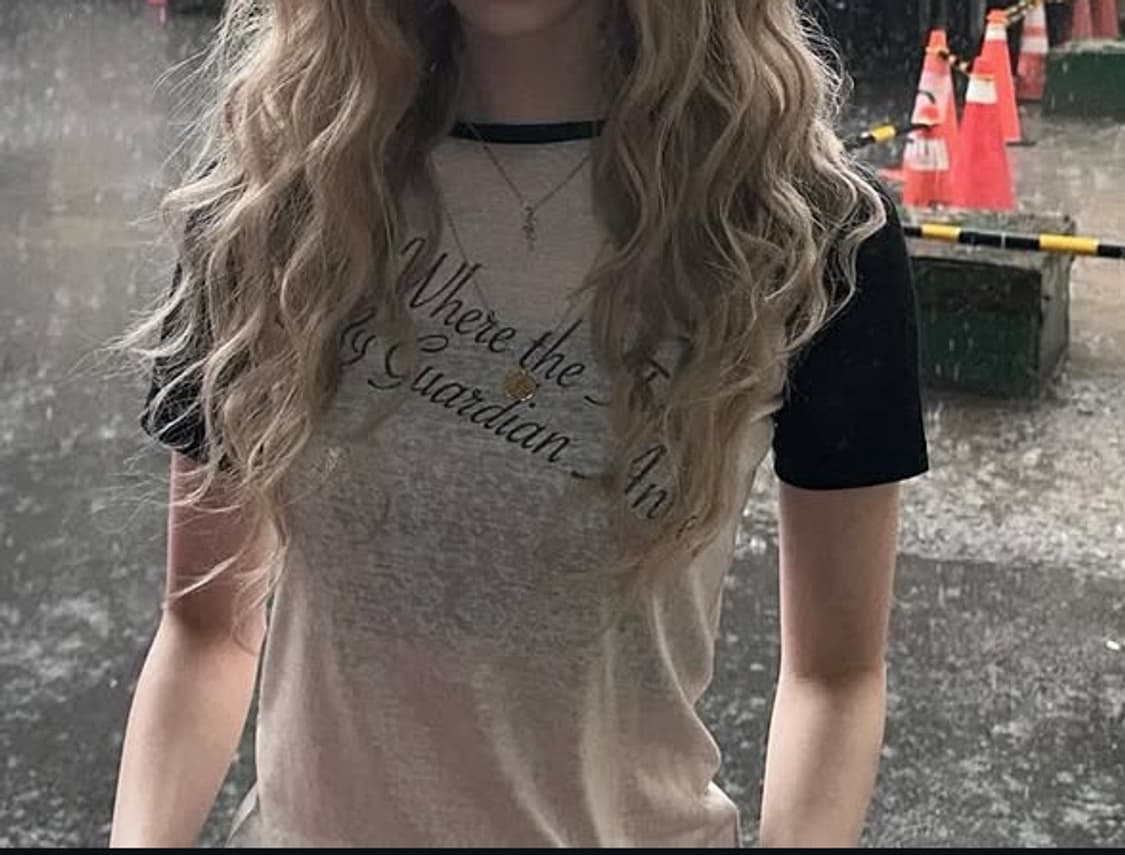 윈터 착용 Missing Angel Linen Like Tee Gray 상품이미지1