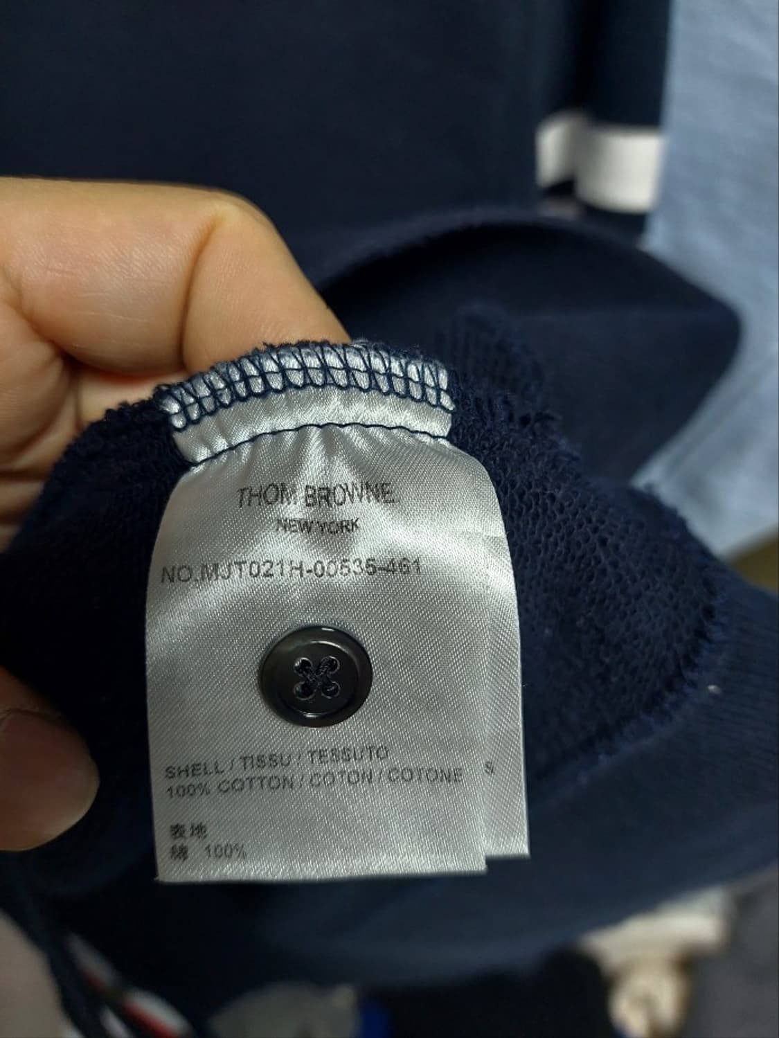 톰브라운 24fw 사선완장 네이비 맨투맨 4사이즈 상품이미지5
