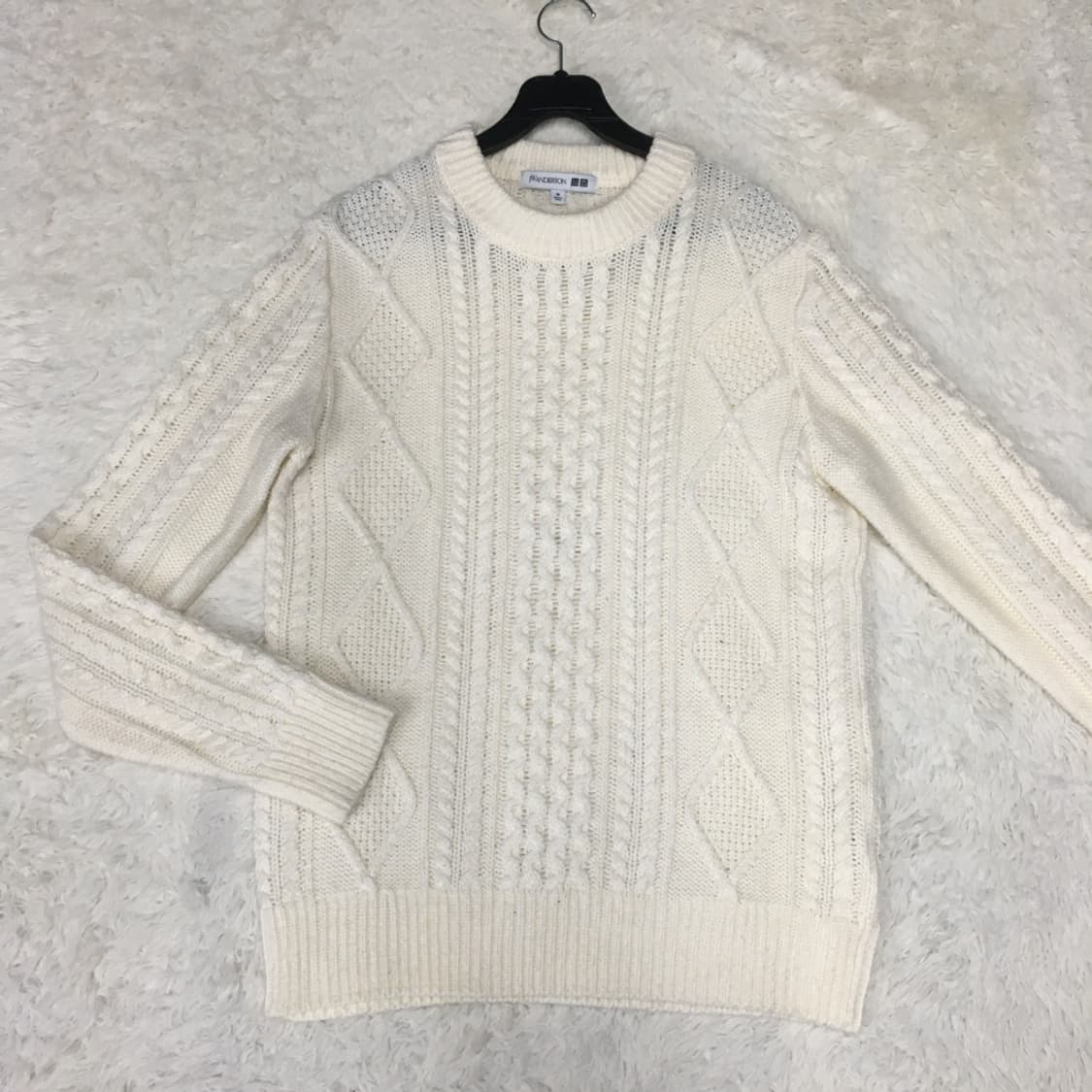 유니클로 JW앤더슨 꽈배기니트 만원샵 DD01 상품이미지1