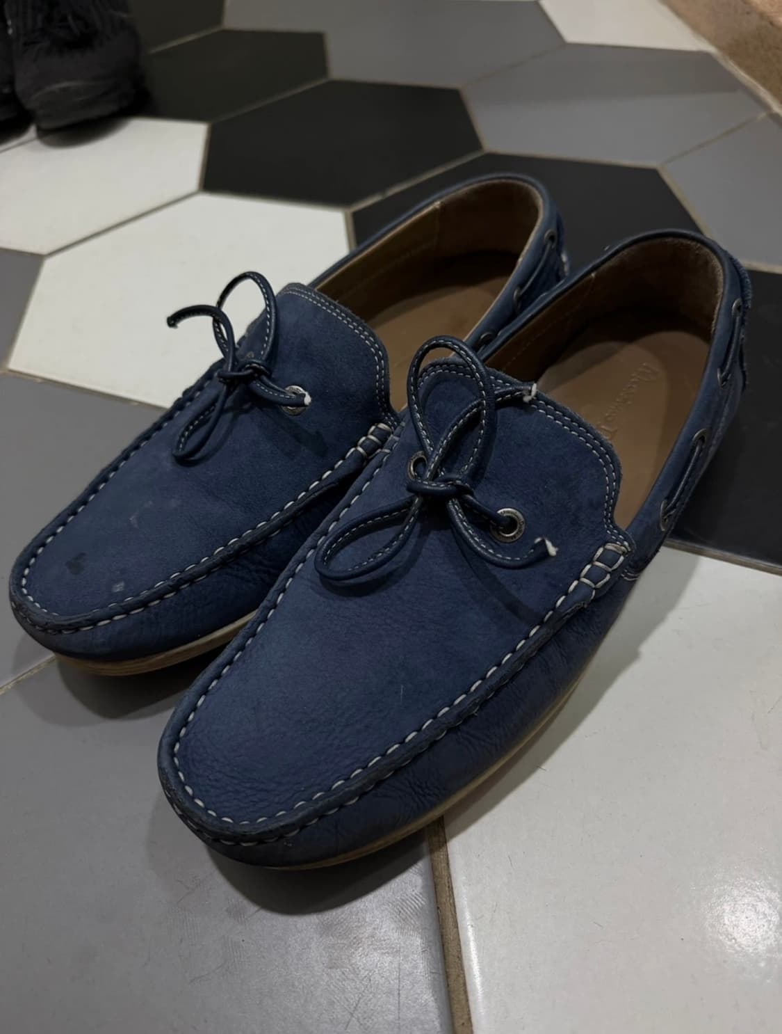Bally 남성 스웨이드 보트 슈즈 42 상품이미지1