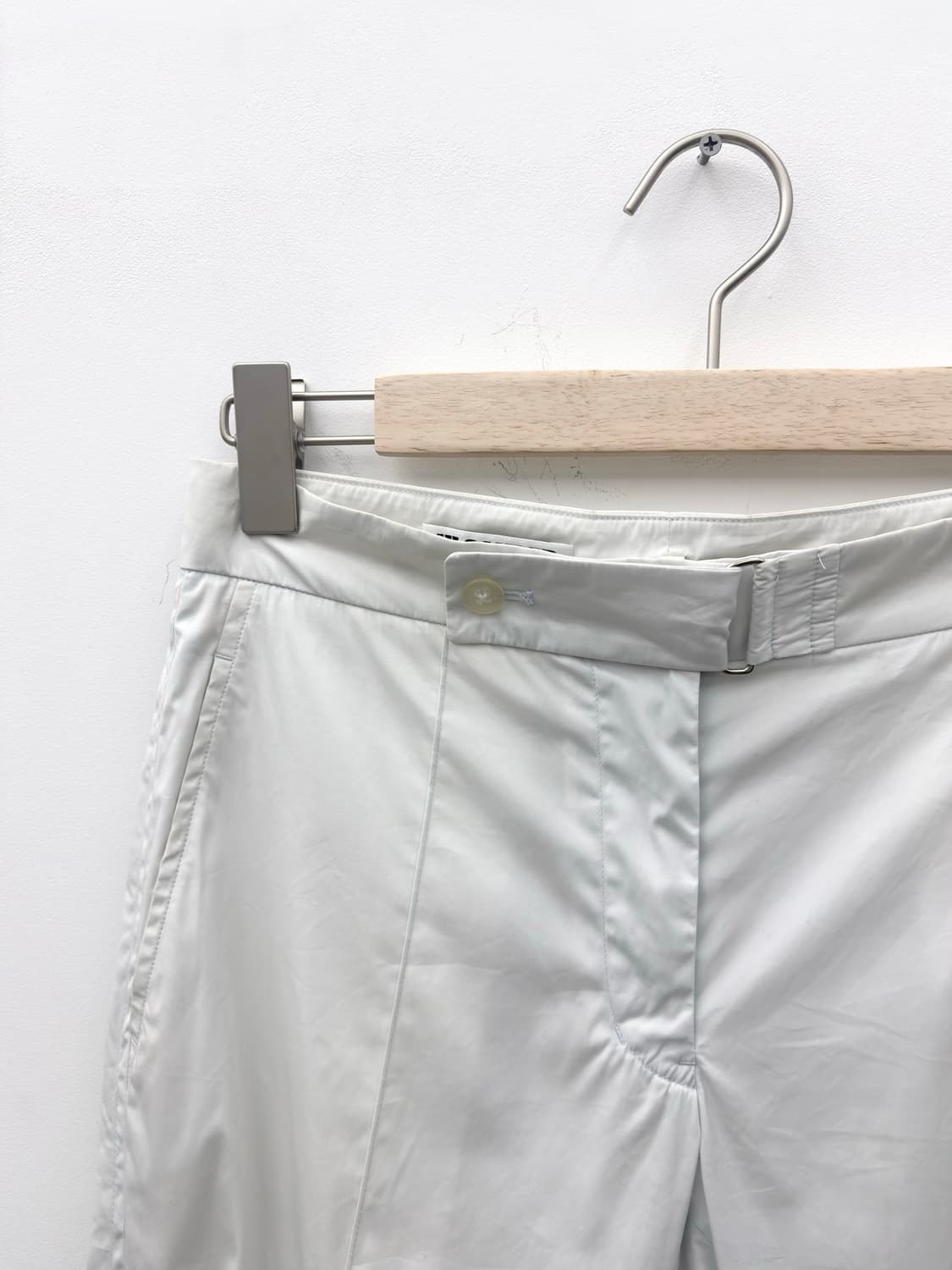 WHITE CAPRI PANTS 상품이미지2