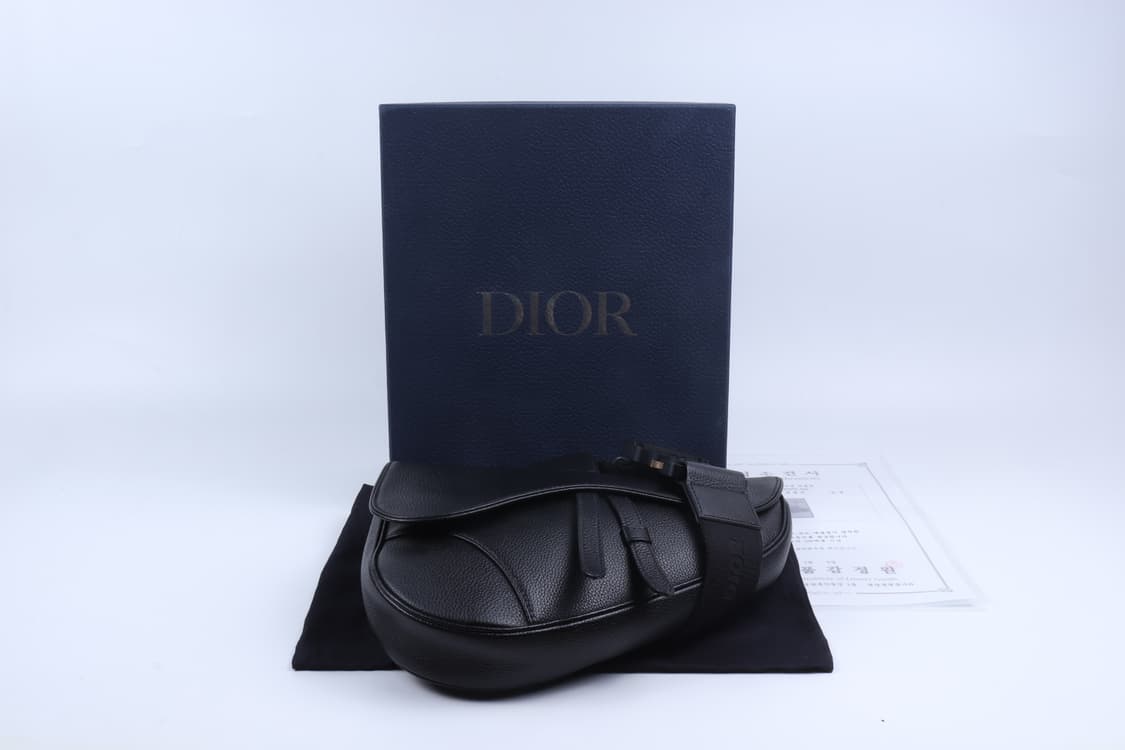 디올 새들백 그레인카프스킨 블랙 상품이미지8