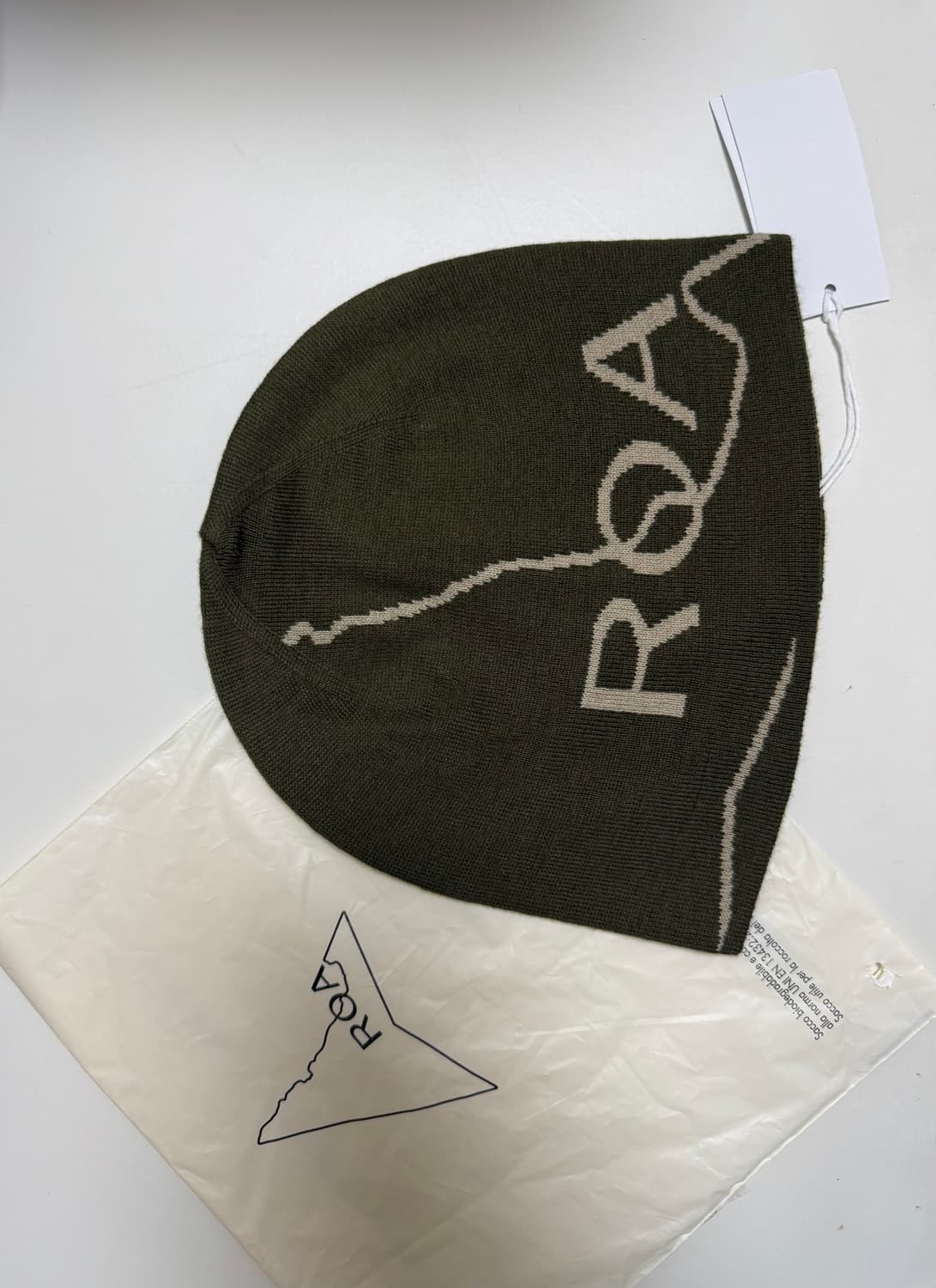 로아 로고 비니 상품이미지1