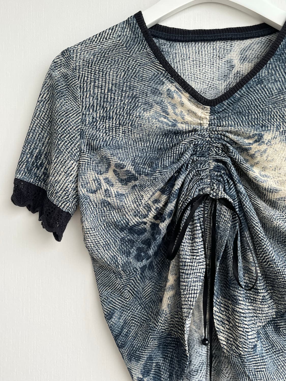 Vintage Ruched Print Tee 상품이미지3