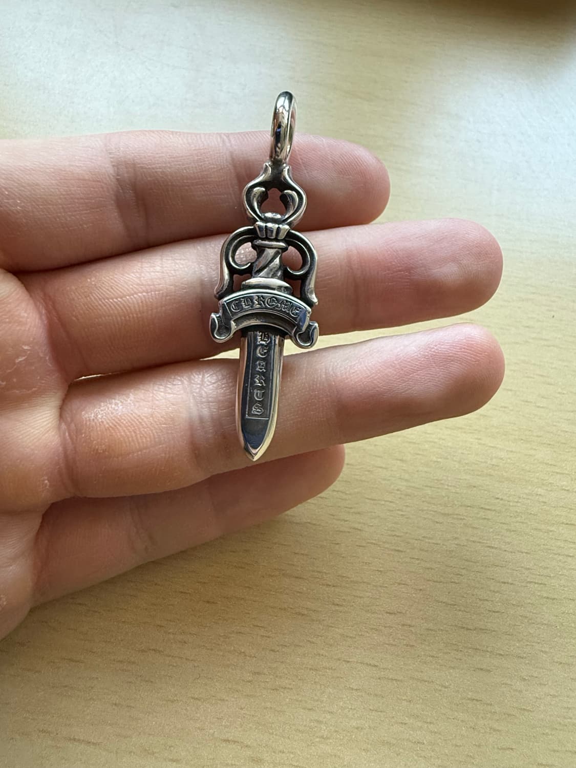 새상품 크롬하츠 더블대거 팬던트 상품이미지5