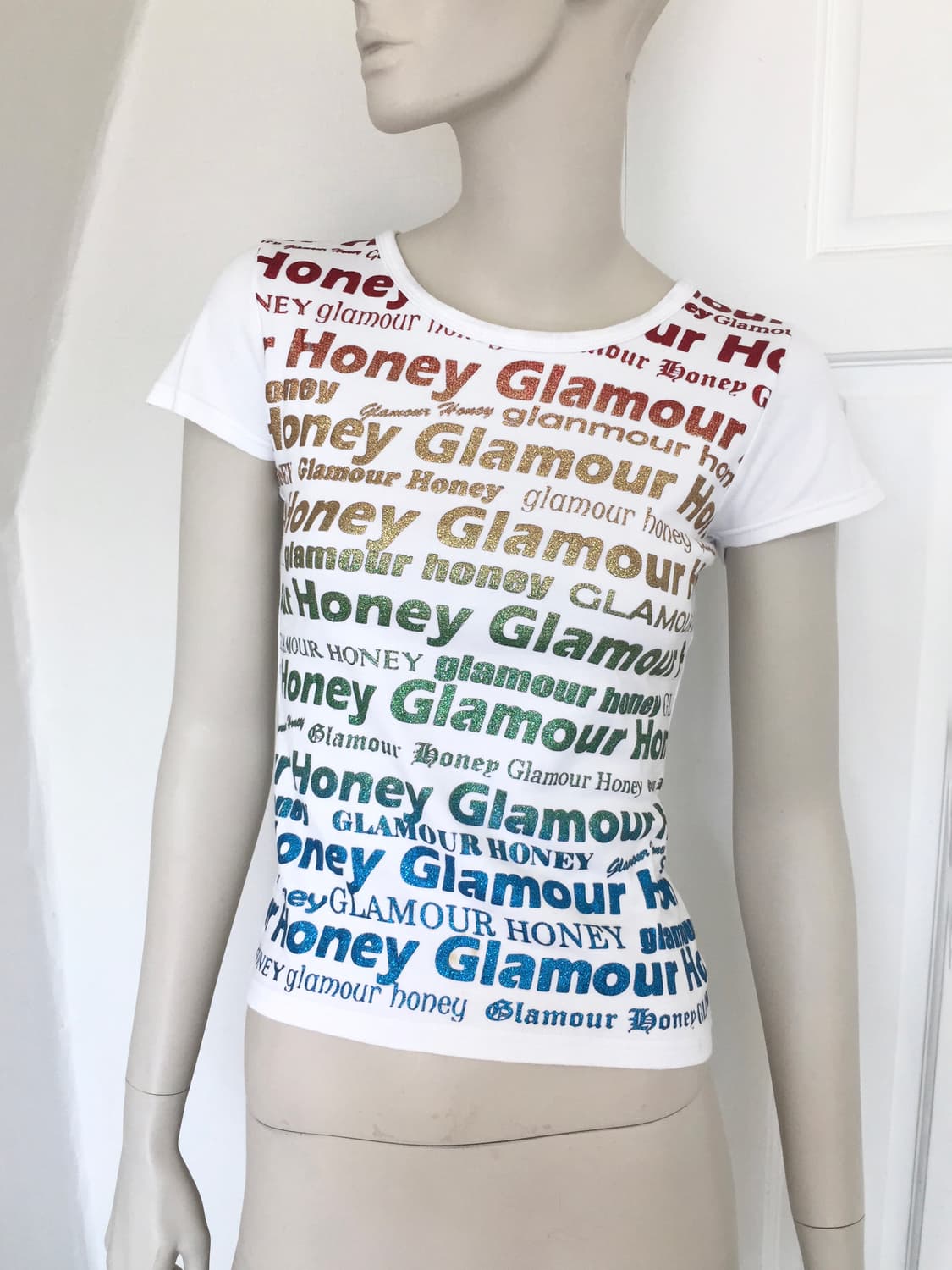 Glitter Rainbow Lettering Top 상품이미지1
