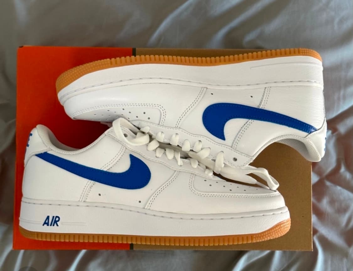 나이키 에어포스 레트로 바시티 로얄 상품이미지1