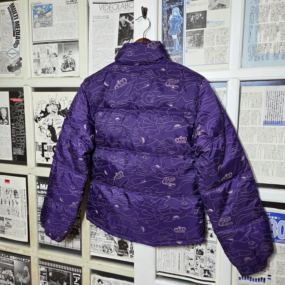 아디다스 키치 카모 왕관 패턴 퍼플 패딩 상품이미지5