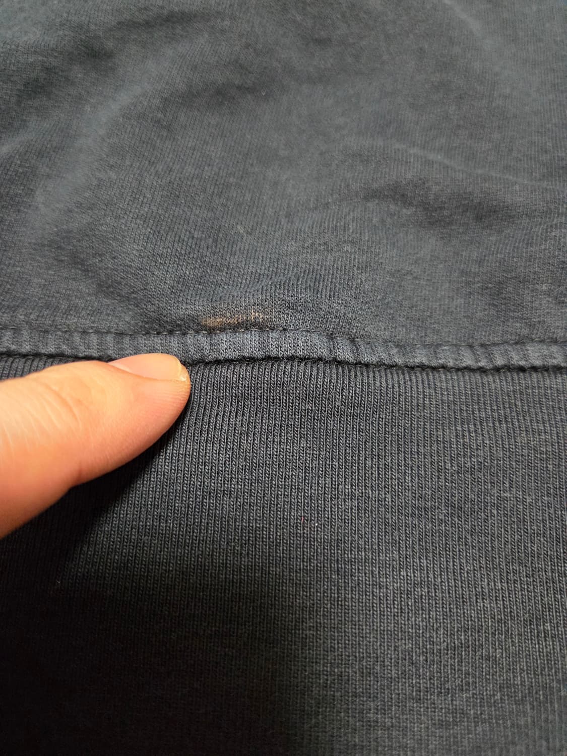 씨피컴퍼니 렌즈 맨투맨 상품이미지7