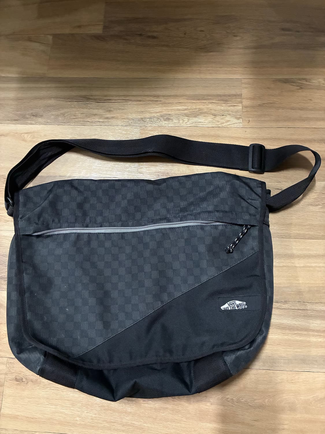 반스 크로스백 (남녀공용) 상품이미지1