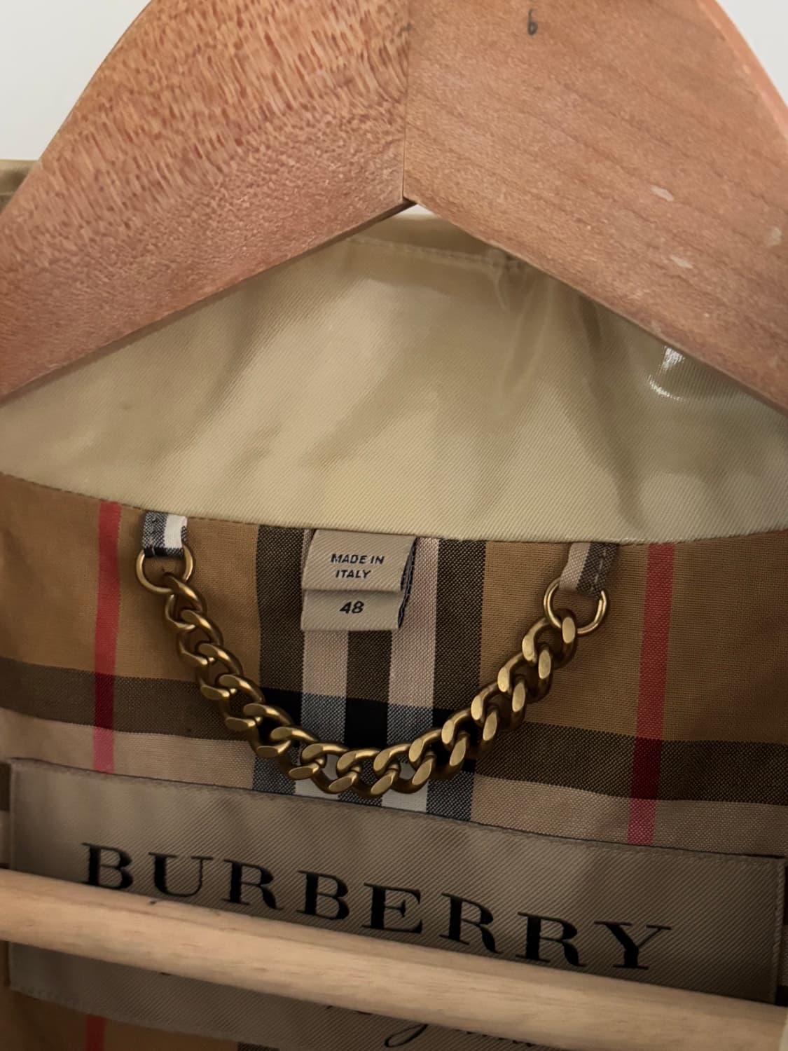 Burberry 버버리 라미네이트 더블 트렌치 코트  상품이미지8