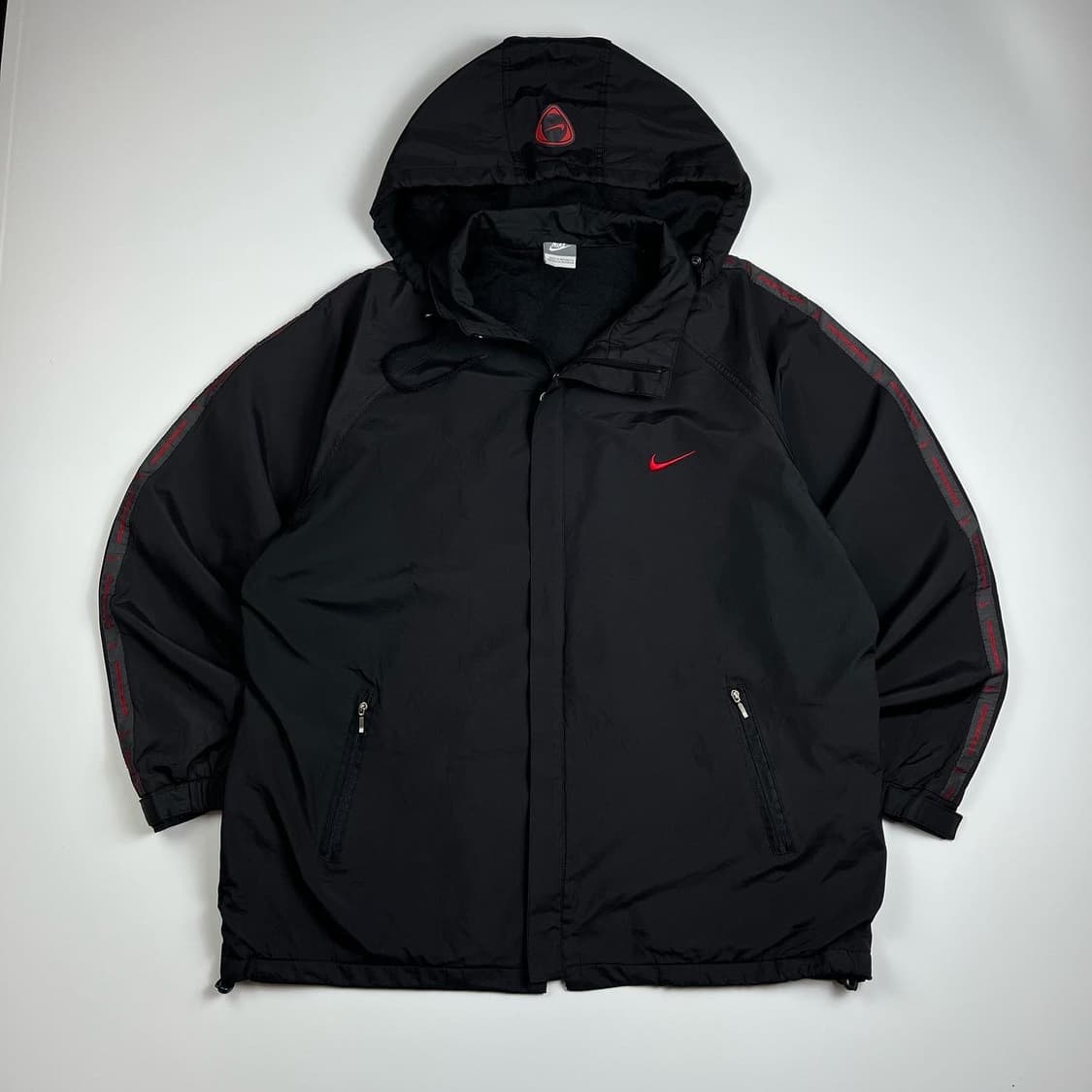 나이키 스우시 사이드라인 블랙 바람막이 자켓 상품이미지2