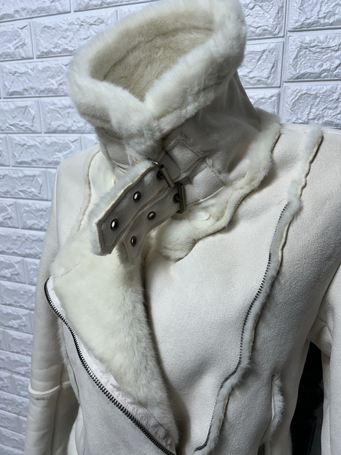 화이트 시어링 자켓 상품이미지3