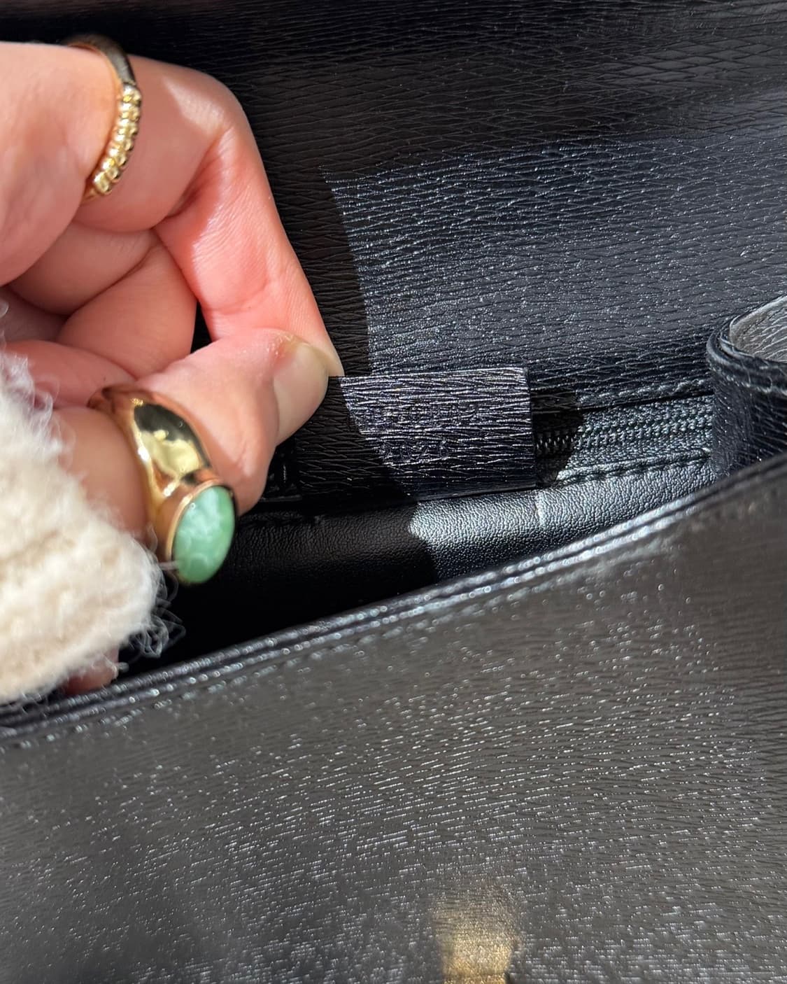 구찌 블랙 칼스킨 GG 마몽 마틀라세 스몰 숄더백 상품이미지9