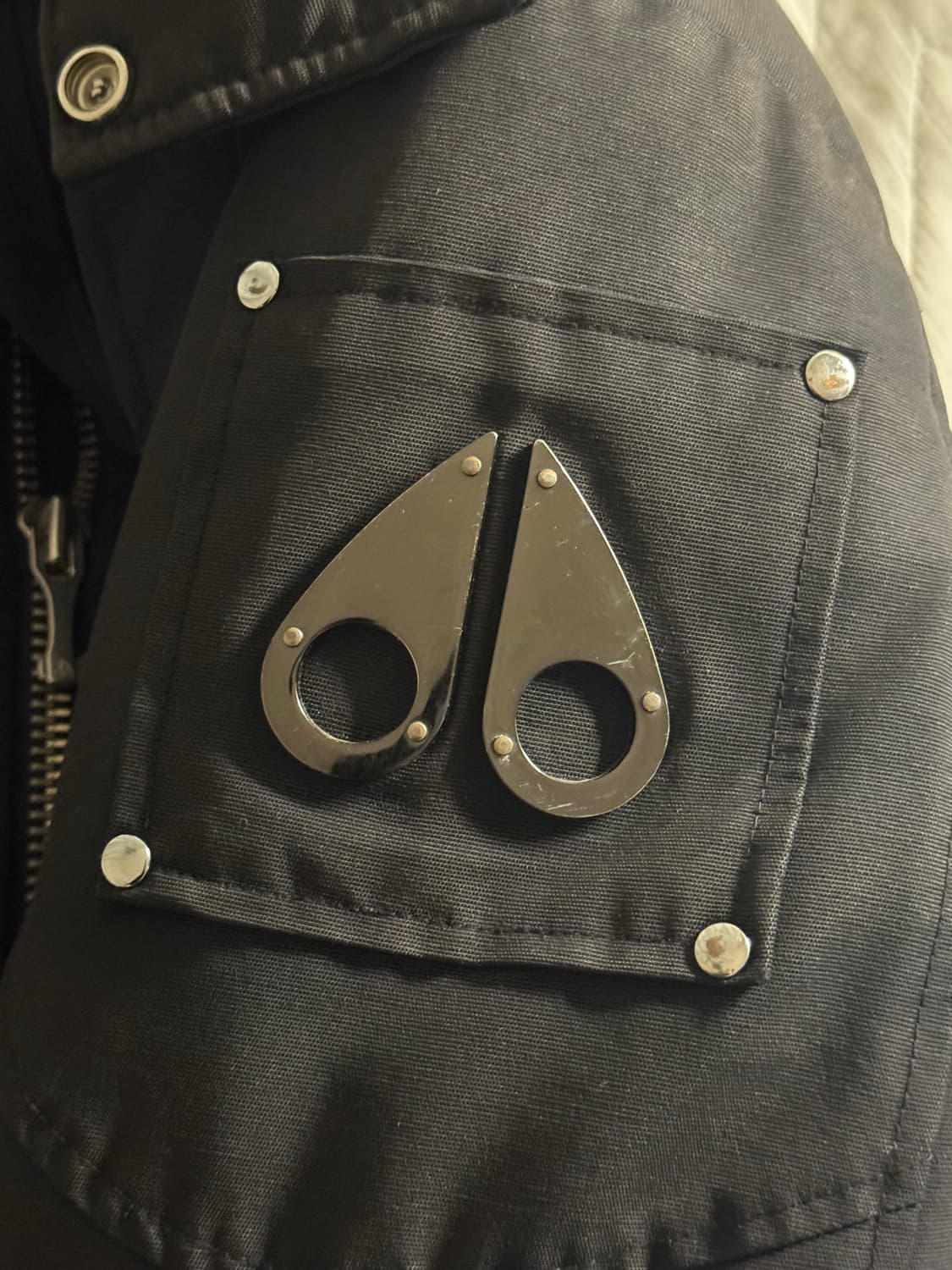 무스너클 발리스틱 봄버 패딩 화이트퍼 상품이미지3