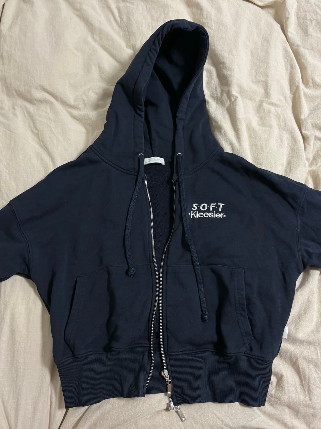 클리시어 05 25 glow navy 셋업 판매 상품이미지2