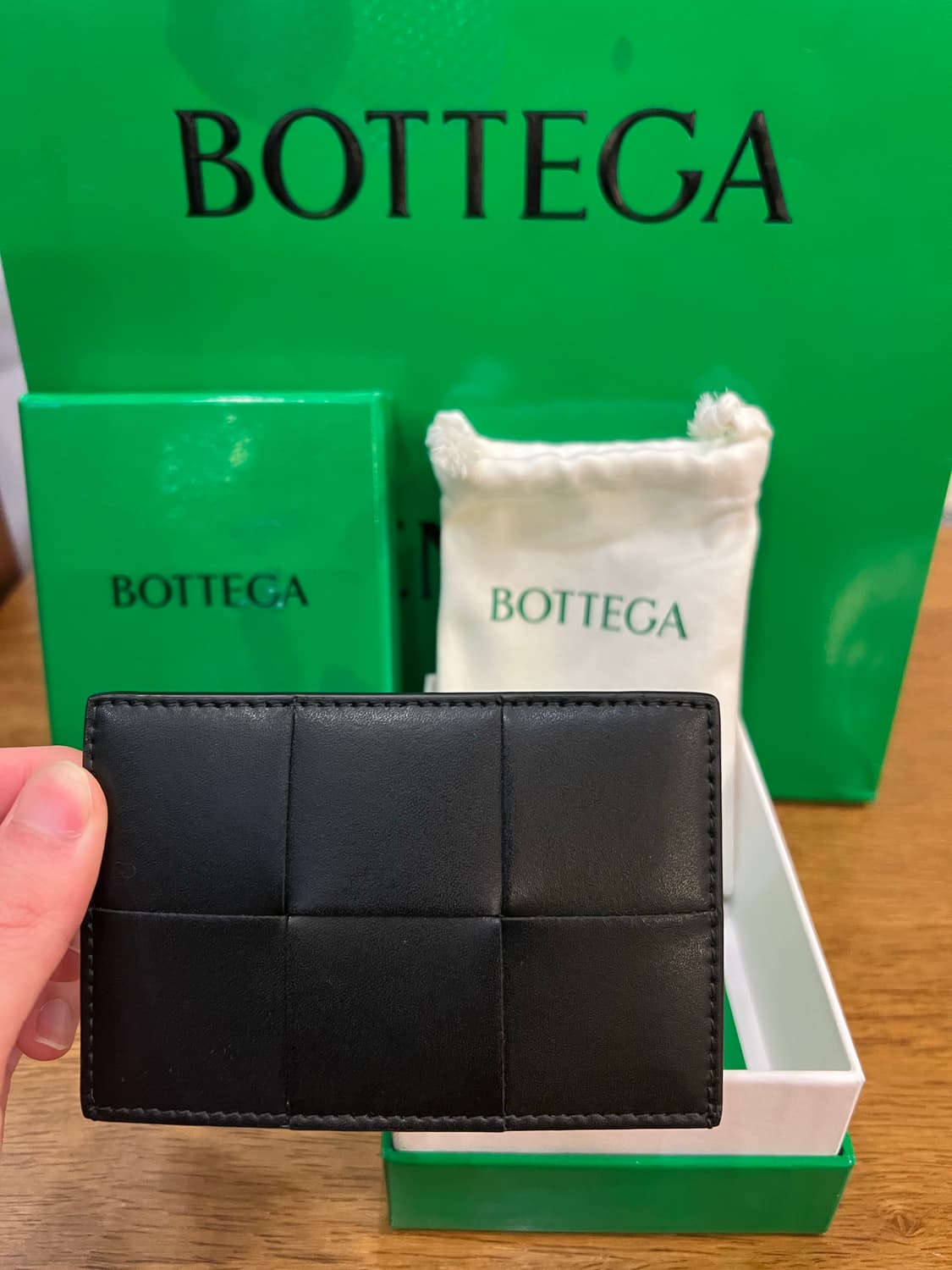보테가베네타 카드지갑 새상품 상품이미지1