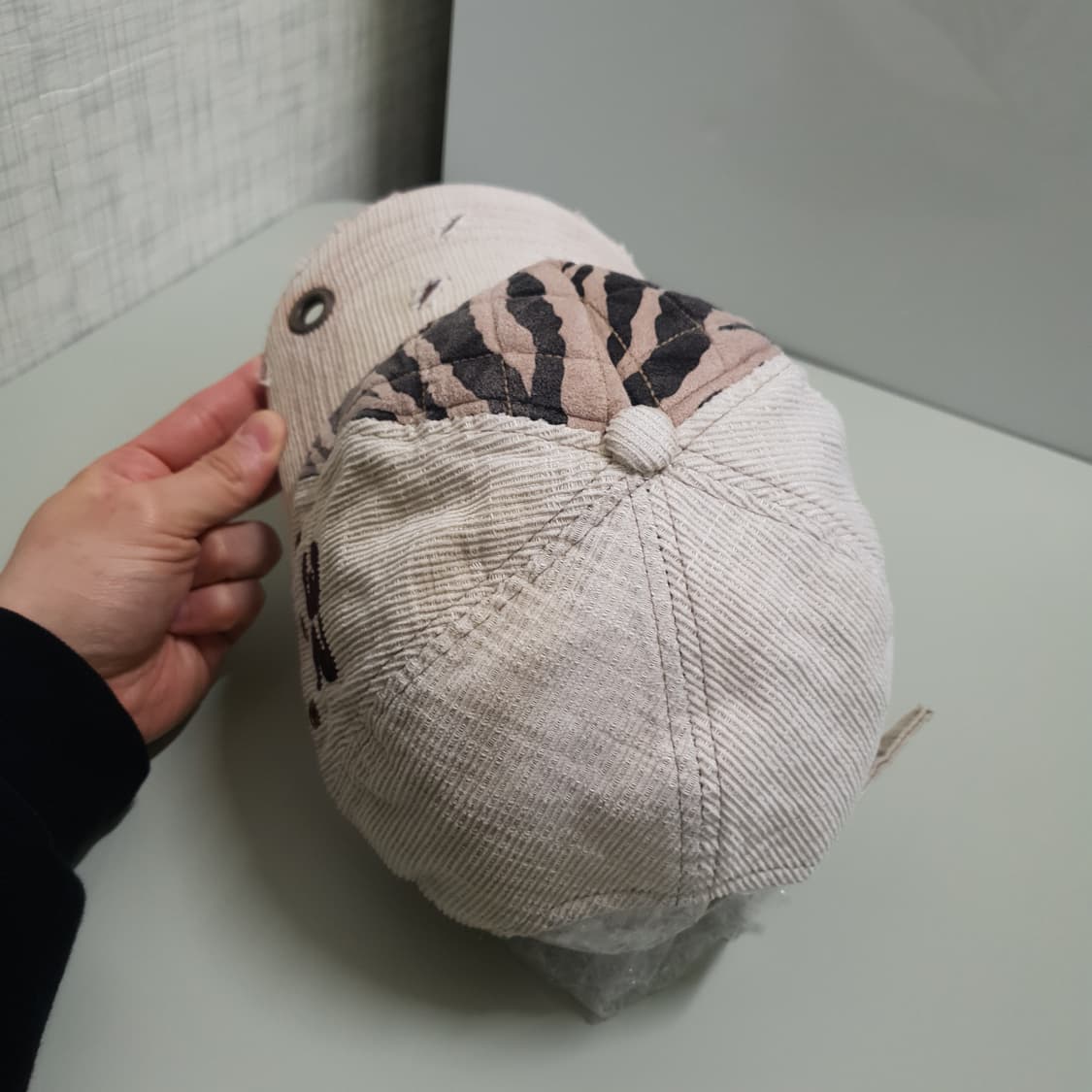 본더치 Y2K 타이거 카모 퀼티드 코듀로이 워싱 데미지 볼캡 희귀 상품이미지4