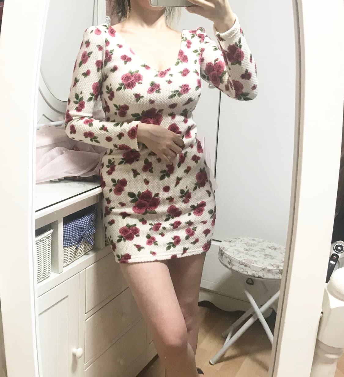 55 장미꽃 무늬 양브이넥 원피스/상태최상 상품이미지1