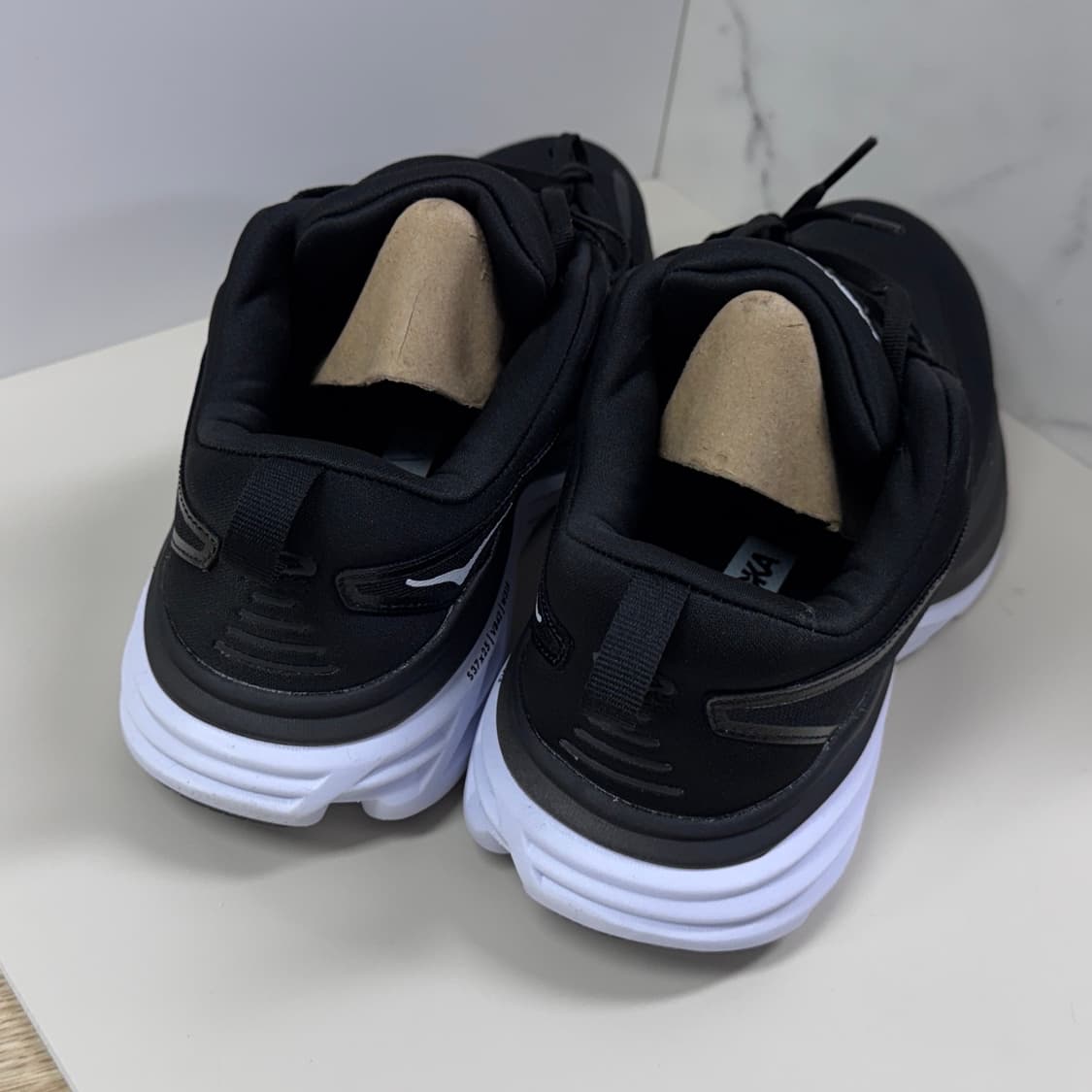 👟 호카 본디 8 | 최강 쿠셔닝 라인 👟 상품이미지2